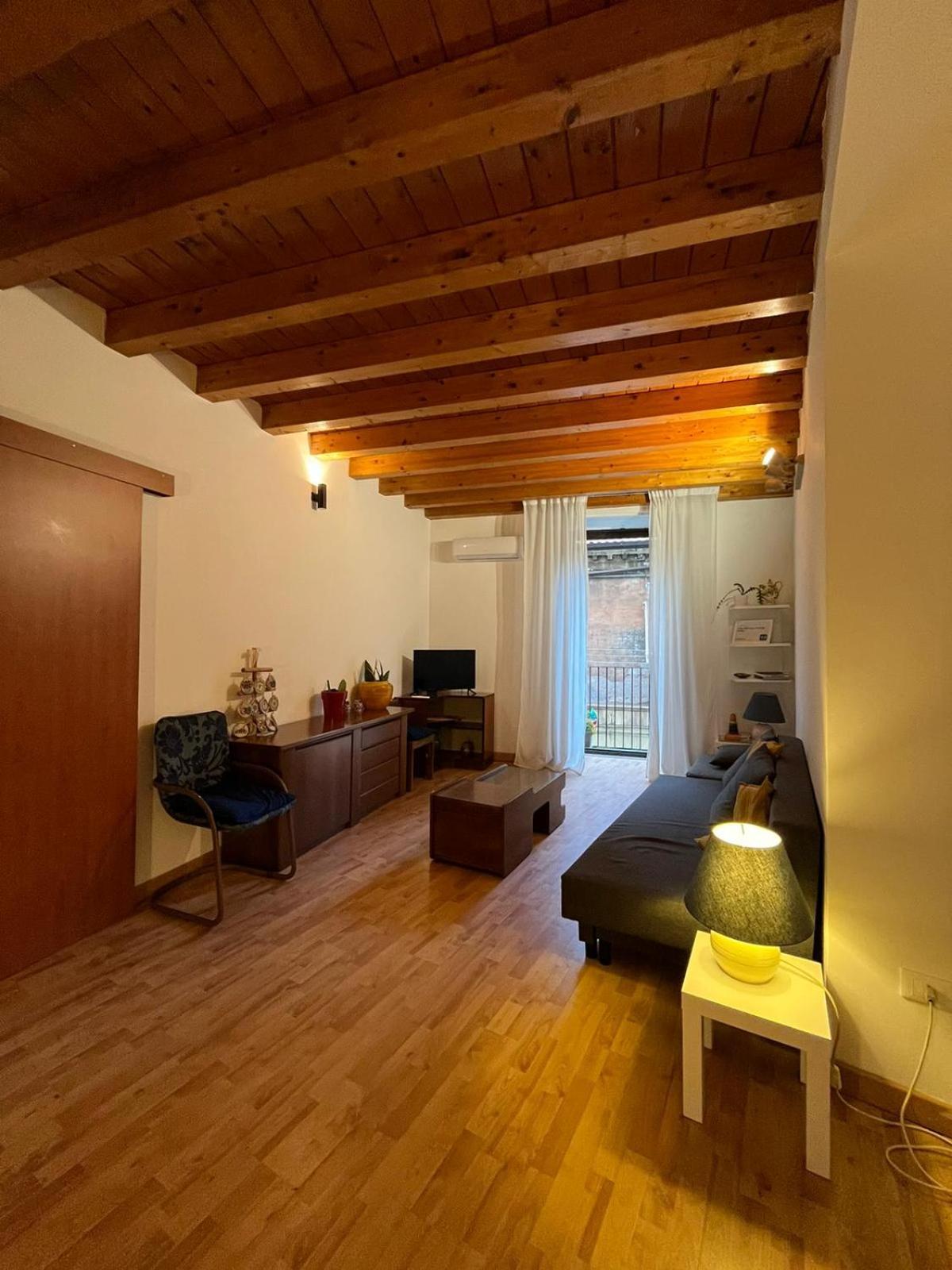 Fikus Apt Relax Castello Ursino Catânia Exterior foto